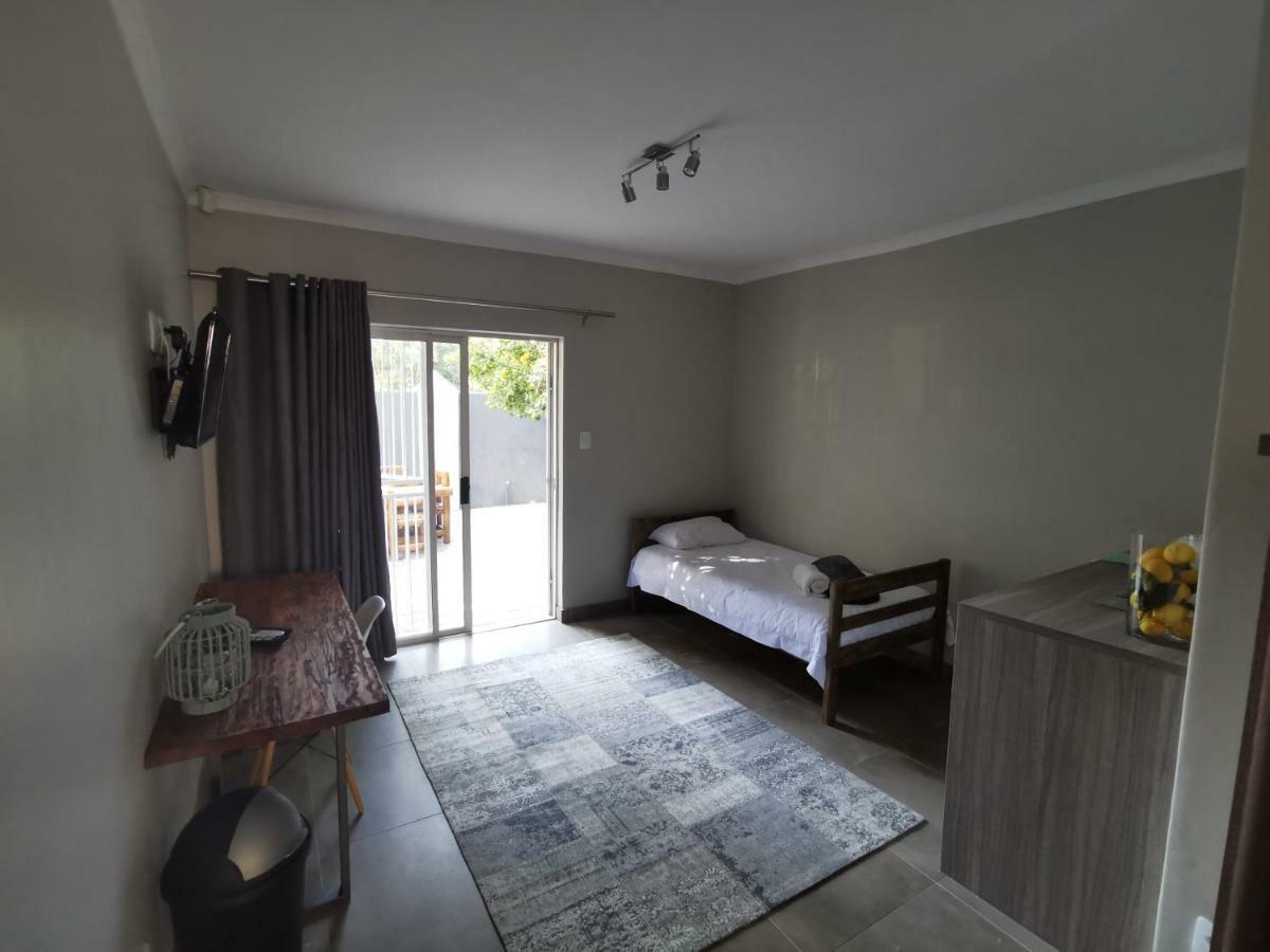Rosedene Apartment บลูมฟอนเทน ภายนอก รูปภาพ